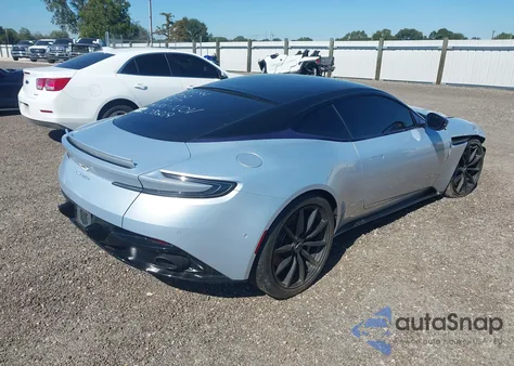 2019 Aston Martin Db11 Amr Signature z USA, uszkodzony, nr VIN SCFRMFEV2KGL08219